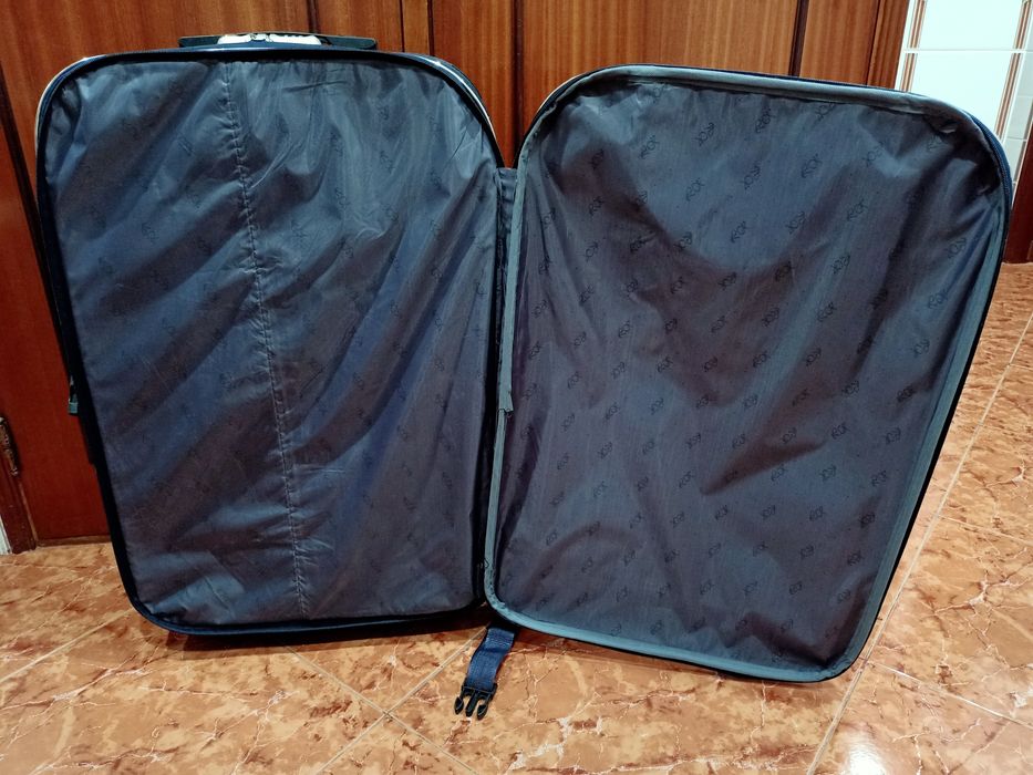 Mala malas de porão até 23 kg viagem carro casa quarto apartamento vivenda  escritório gabinete sala  cozinha.