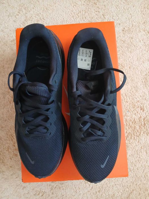 Sapatilhas Nike Revolution 8 - nº43