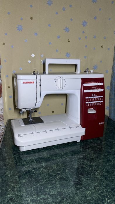 Швейна машина (машинка) janome 519s