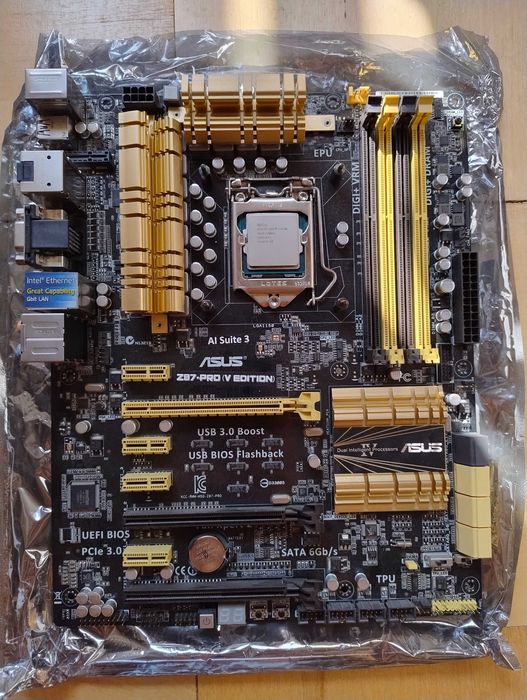Intel I7 4770K plus ASUS Z87-PRO plus 8gb RAM