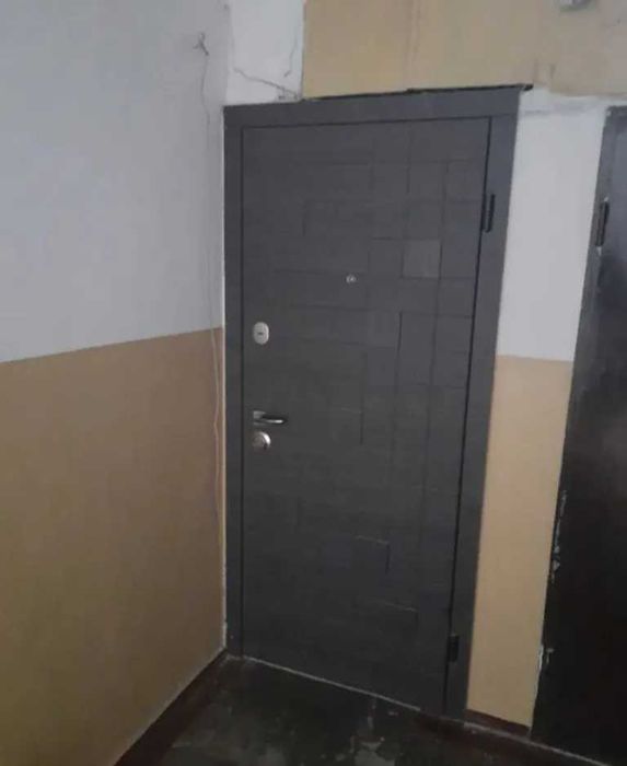 Продам 2 комнатную квартиру  с газом на Солнечном ж/м