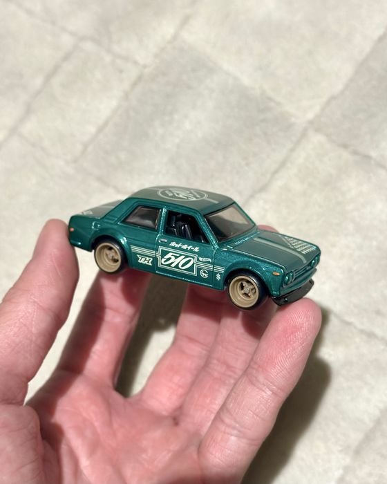 Datsun 510 sth luzak loose Hot Wheels