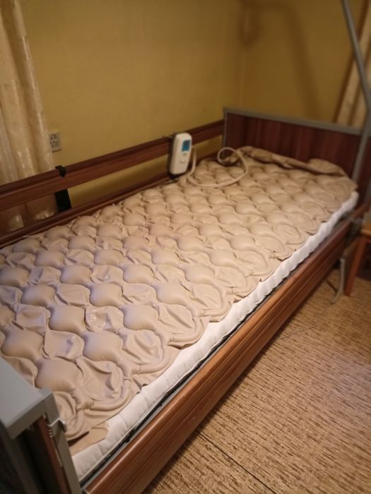 Sprzedam łóżko rechabilitacyjne