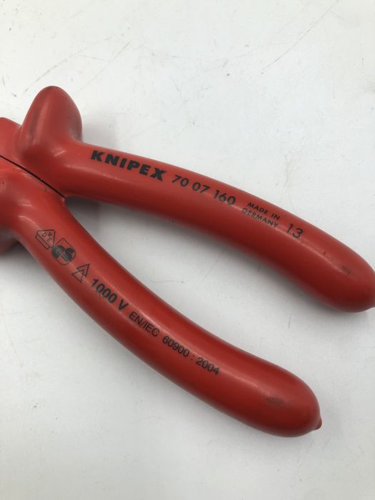 Szczypce boczne izolowane Knipex 7007 160