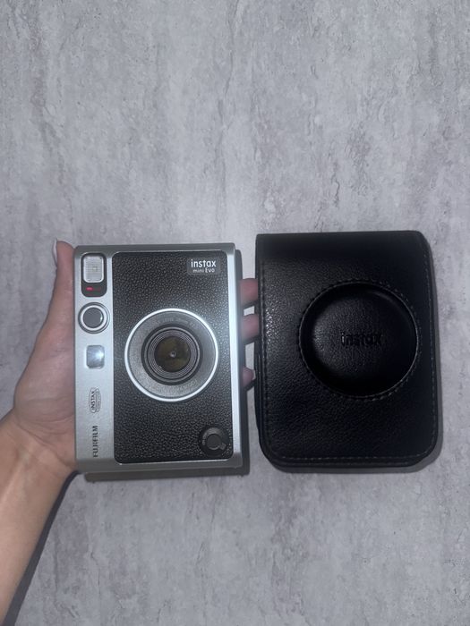 Instax mini Evo mais capa