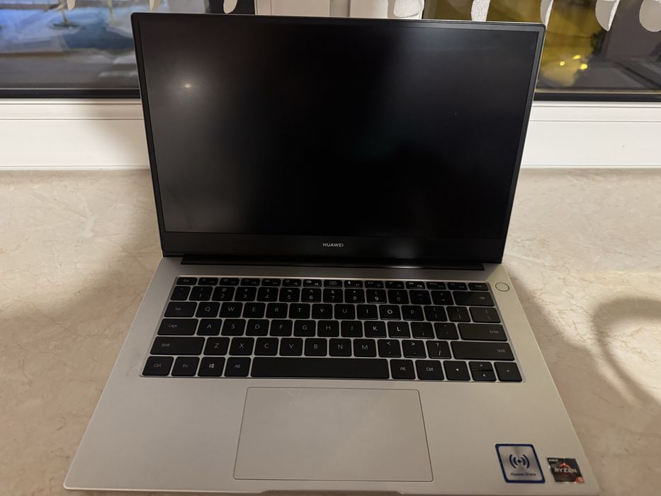 HUAWEI  D14 laptop