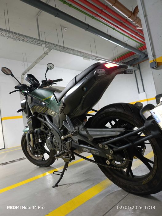 Benelli Leoncino 125  Impecável Estilo Scrambler Moderno