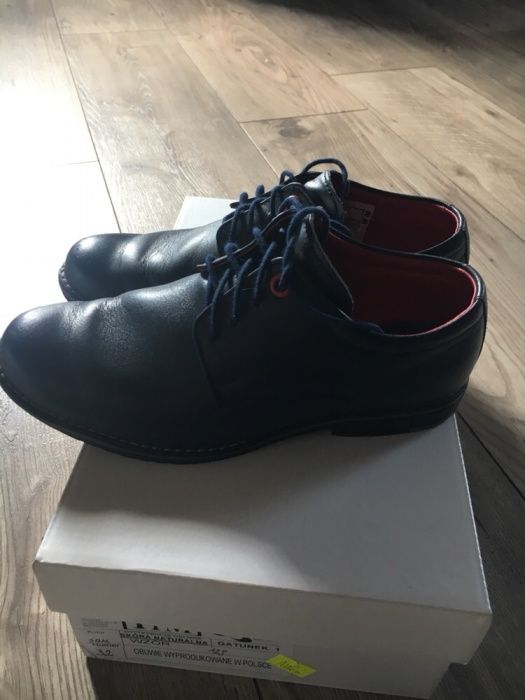 Buty skórzane r. 32