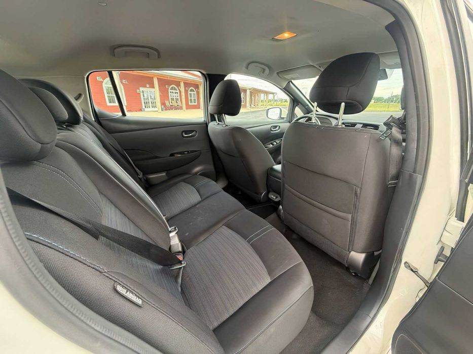 Nissan LEAF SV PLUS      2023