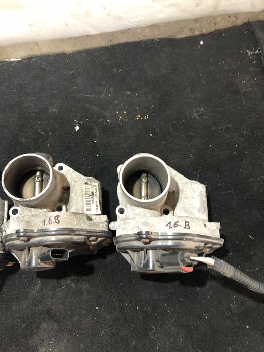 Дросельна заслінка 1.6,1.8,2.0 Ford Focus II C-Max Fusion