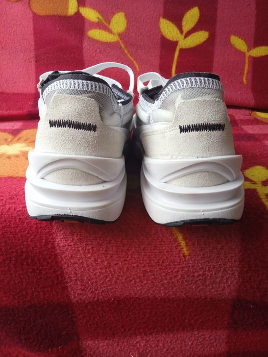 Мужские кожаные летние кроссовки.