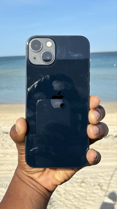 Iphone 13 normal em muito bom estado