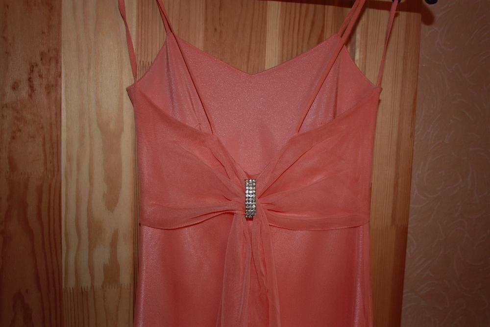 Платье на выпускной или свадьбу