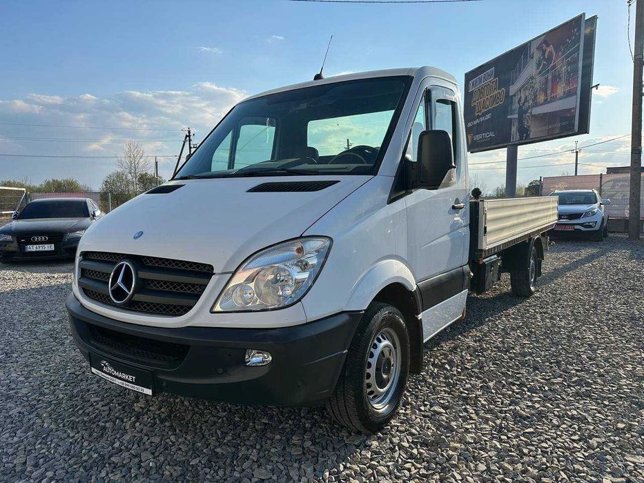 Mercedes-Benz Sprinter 2012