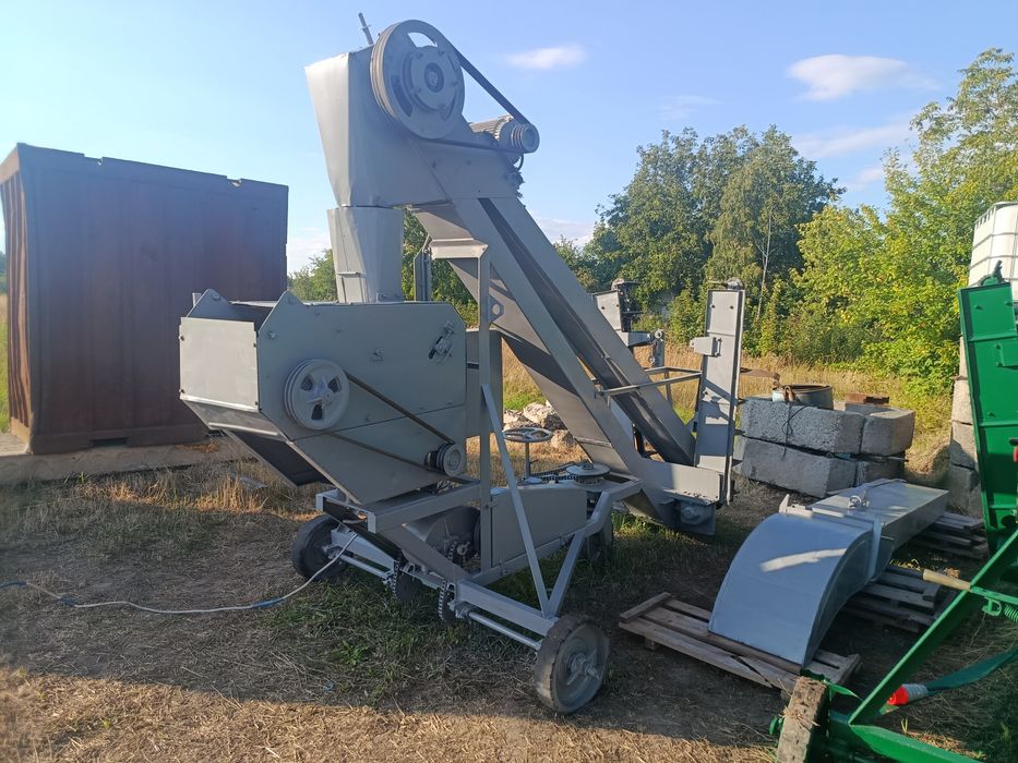 Продам зернопогрузчик Зм-60 А.Зерномет