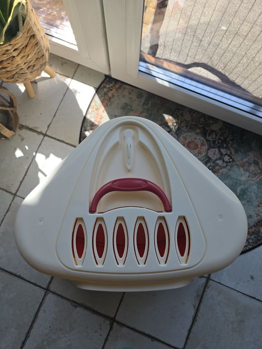 Kuweta dla kota narożna