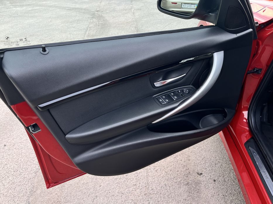 BMW 330 xDrive 134т.км.