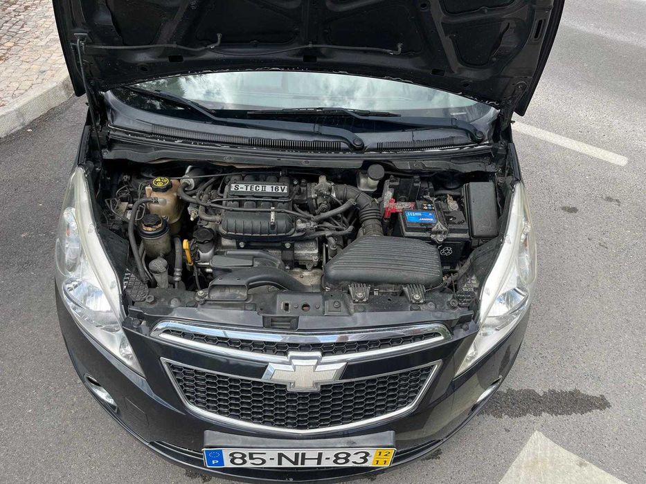 Chevrolet Spark  GPL econômico , ideal para cidade