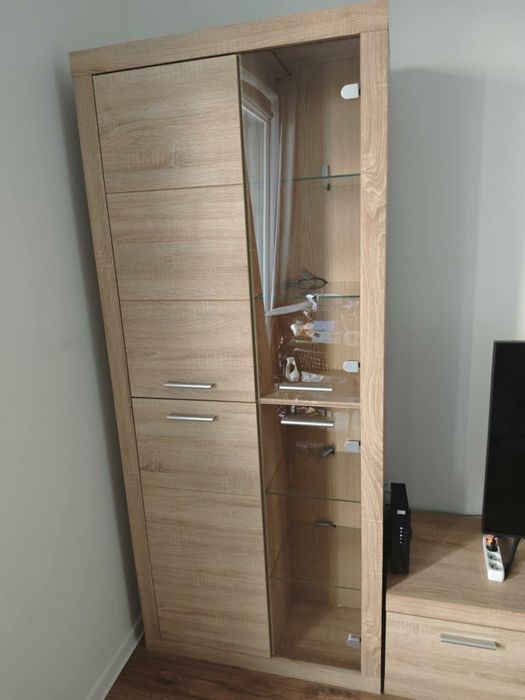 Komplet komoda + witryna w bd. stanie