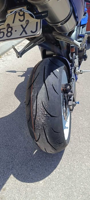 Yamaha R1 2004 Azul