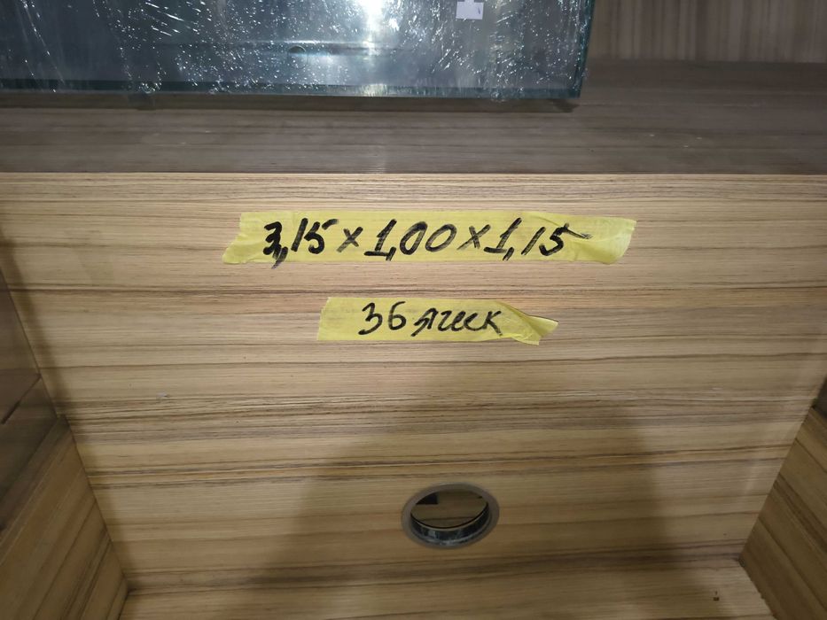 Продам витрины-тумбы из ДСП для чая/специй/конфет (б\у)