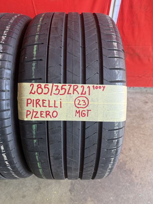 Pneus 285/35/21 Pirelli como novos