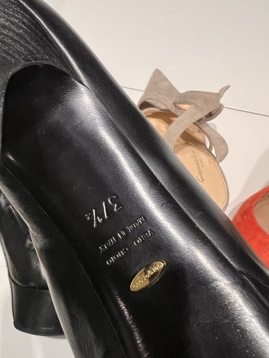 Туфли босоножки rossi