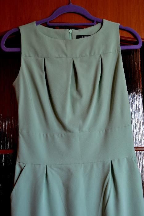 Sukienka miętowa ECHO r. 38