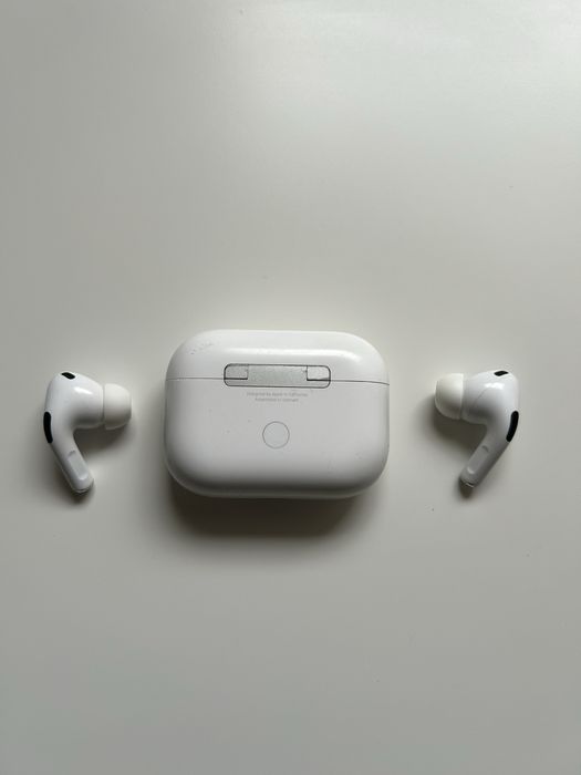 Airpods Pro A2083+A2084