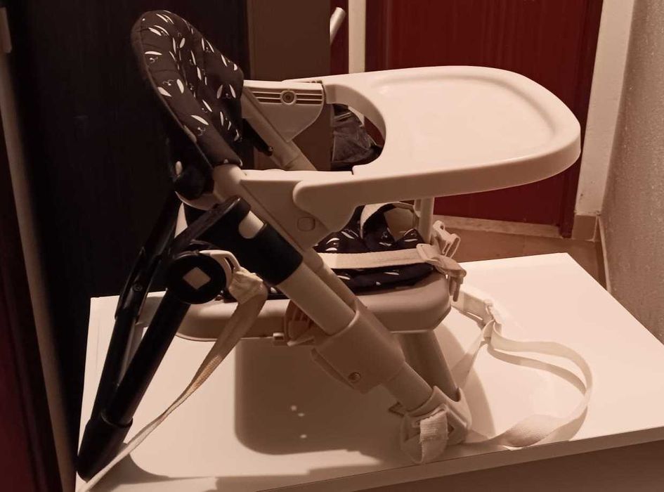 Cadeira Chicco 2 em 1 (Assento + Cadeira) Pocket Chairy | Como Nova