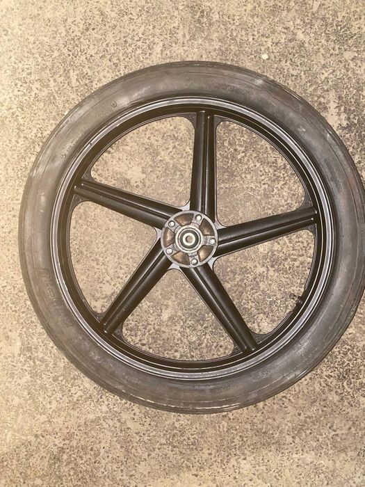 Колесо до мотоциклу на 18 + гальмівний диск.