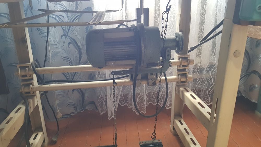 Скорняжная машинка
