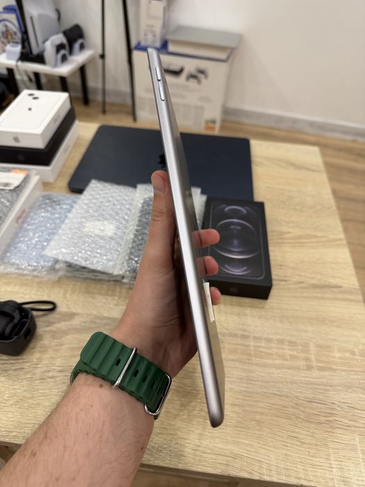 iPad 6 на запчастини