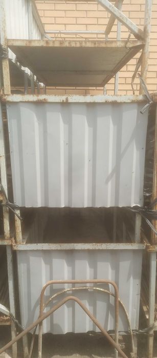 Стіл металевий для гаража / підвалу