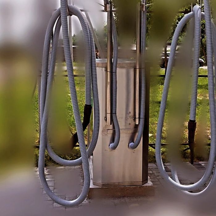 Пилосос самообслуговування для автомойки.