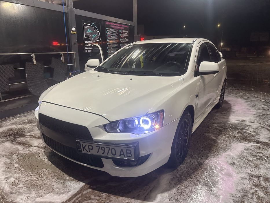 Lancer 10 X 1.6 2012