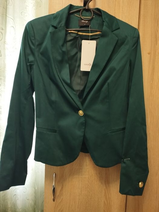 Пиджак женский новый - зелёного цвета