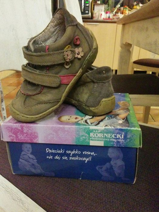 Półbuty dziewczęce