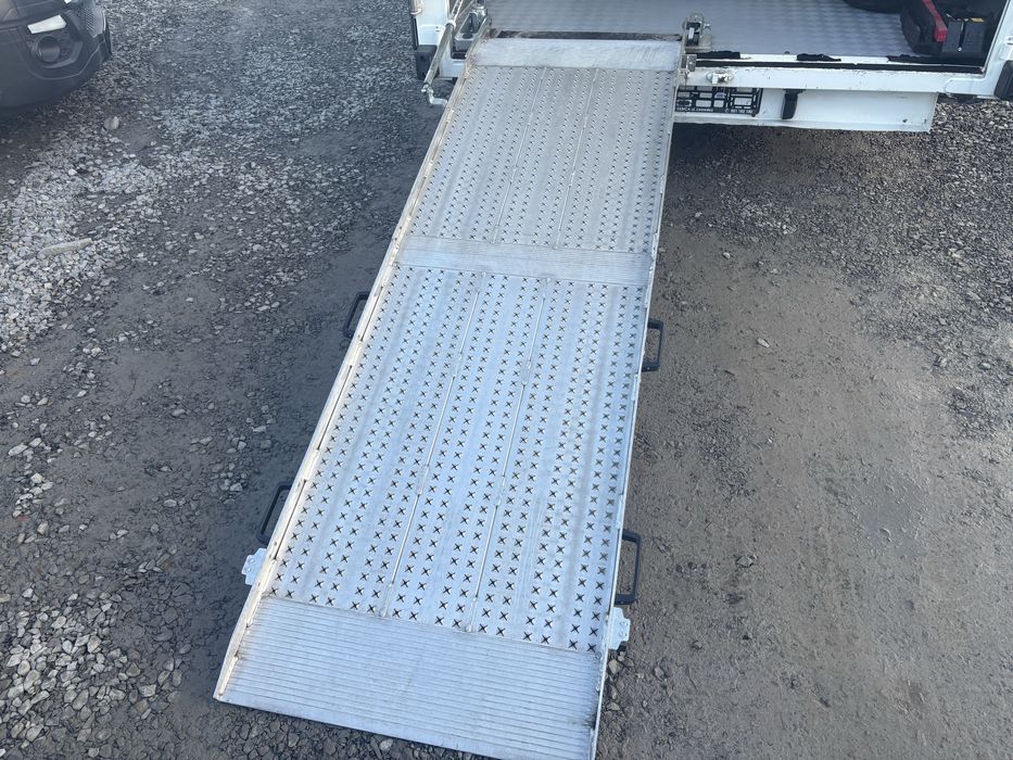 Najazd rampa winda Renault Master Ducato
