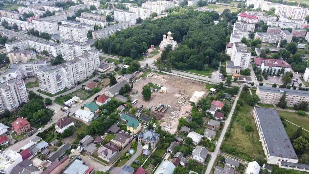 1-кімнатна квартира у сучасному житловому комплексі «Стрийський Бульвар». (перехрестя вул. Коссака та Лесіва)