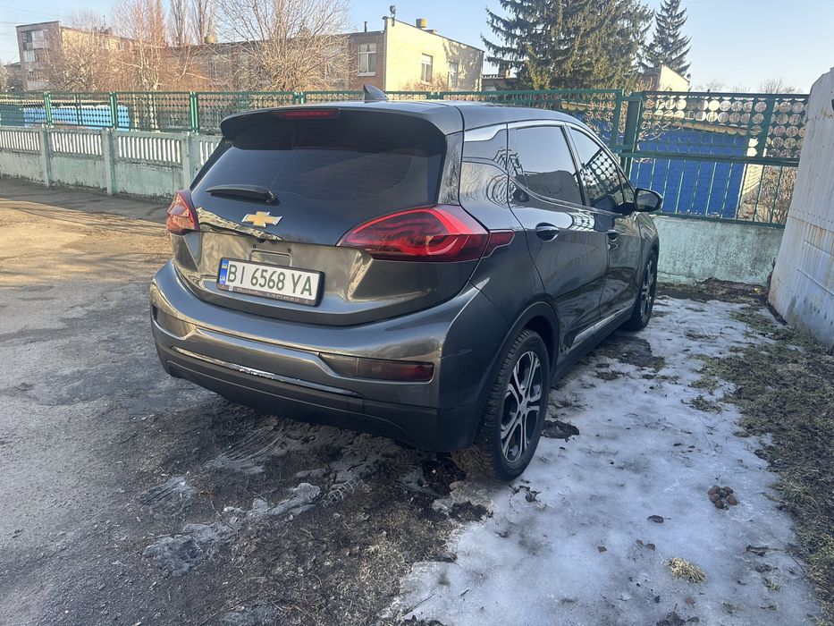 Chevrolet Bolt EV, батарея 64кВт