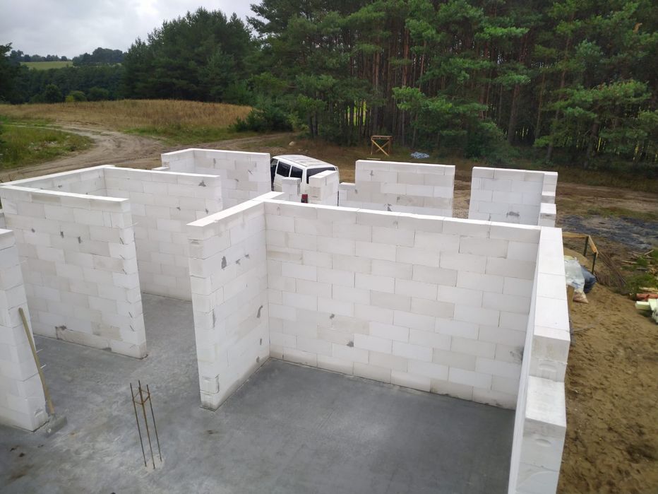 Budowa domu stan surowy otwarty