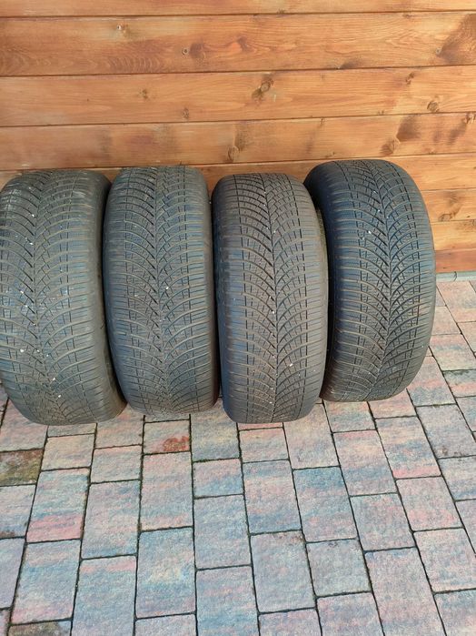 Opony wielosezonowe GOOD YEAR 235/55R17 103Y