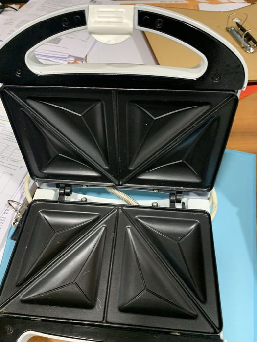 Vendo tostadeira como novas