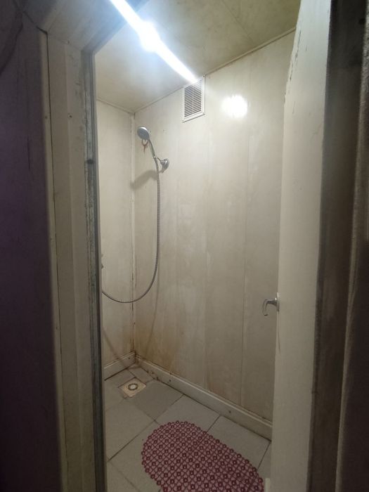 Здам гарну кімнату в гуртожитку, Харківська 22, ціна за все