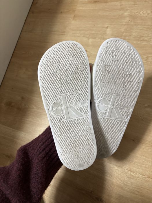 Chinelos Calvin Klein