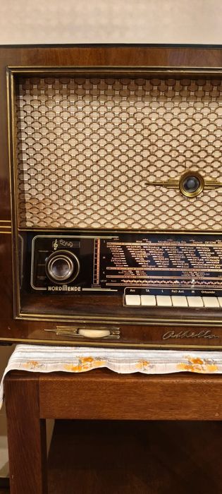 Radio lampowe Nordmende Othello 55