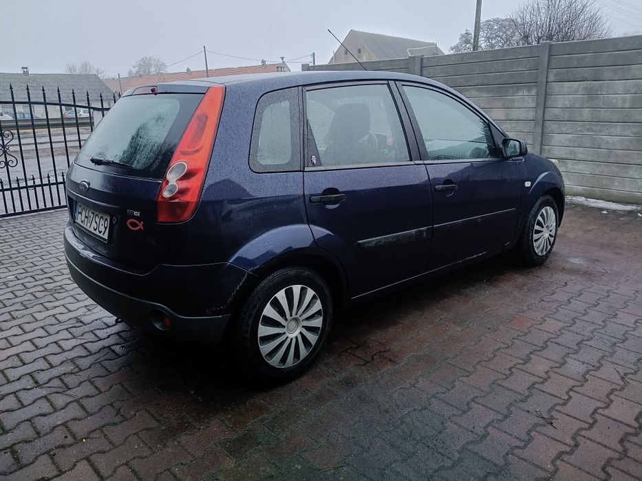 Sprzedam Ford Fiesta 1.4 diesel lift klimatyzacja