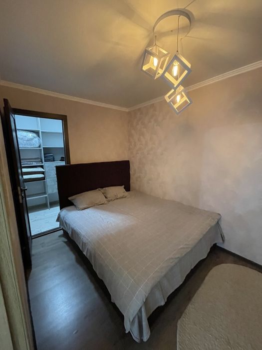 Здається 2-кімнатна квартира студія з кондиционером