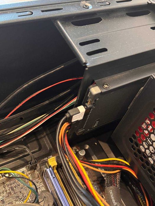 Продам  оптимальний системний блок для дизайнера i5 8gb 2gb 512ssd